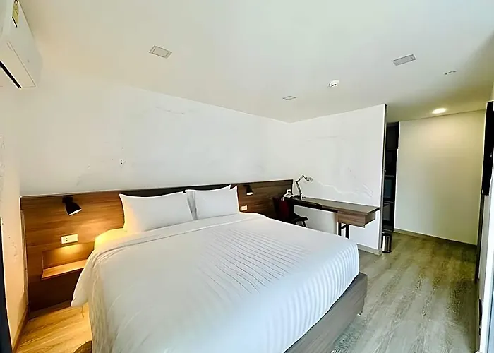 U42 Hotel Bangkok Hotel